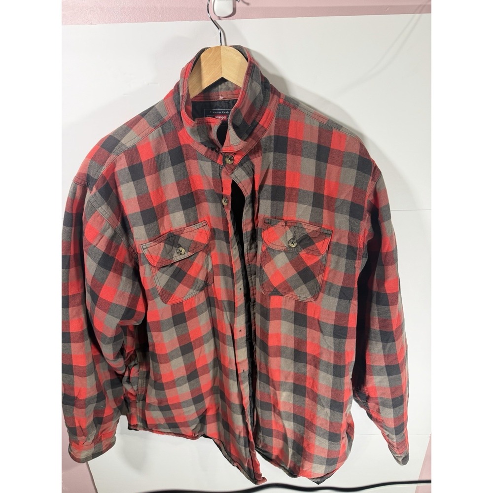 Wrangler Flannel Jacket‎ Mens XL Red Plaid Quilted Lined Button Up Workwear